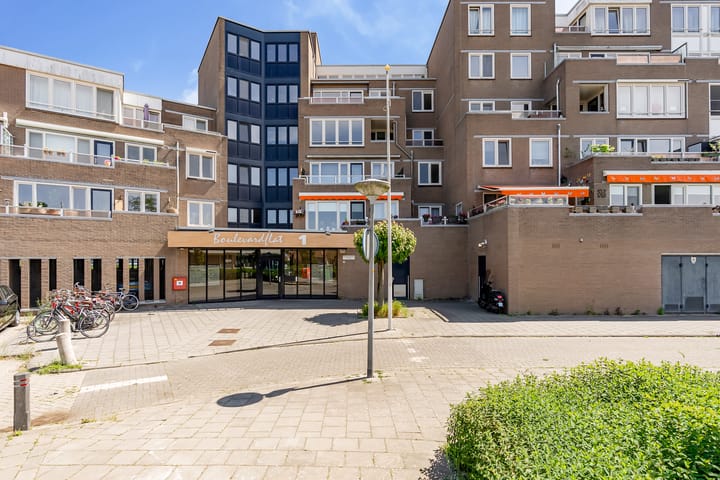 Photo 32 of Vollenhoveschans 90