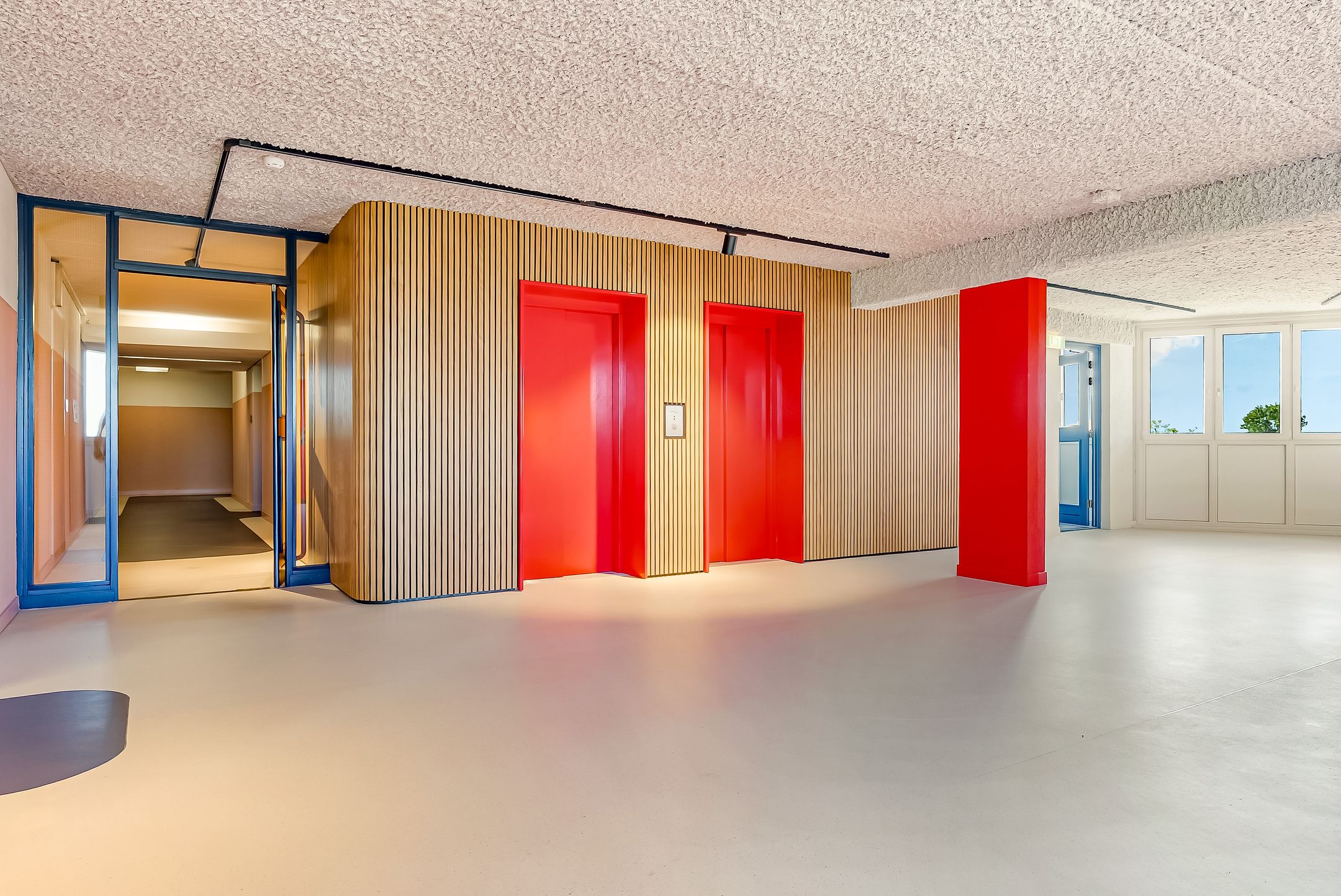 Photo 33 of Vollenhoveschans 90