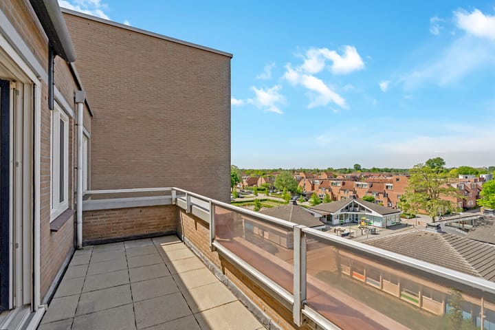 Photo 53 of Vollenhoveschans 90