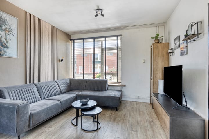 Foto 13 van Prins Bernhardstraat 50