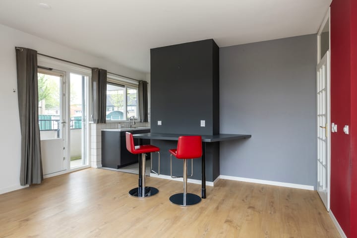 Foto 8 van Prof. dr. J. Tinbergenweg 2