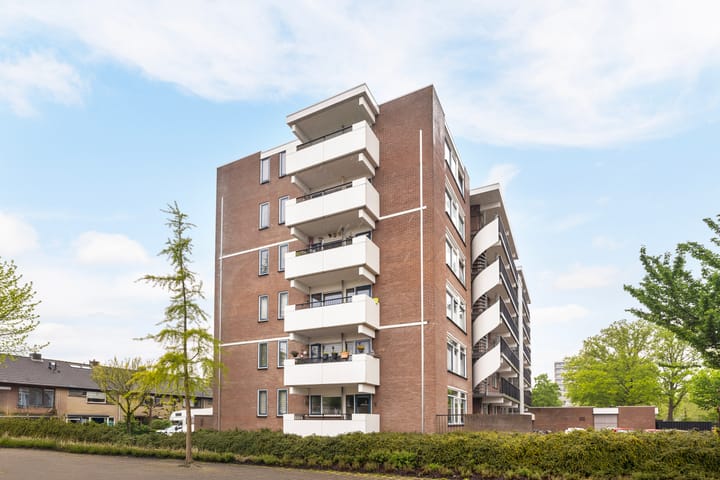 Foto 12 van Prof. dr. J. Tinbergenweg 2