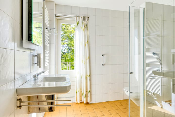 Foto 4 van Dorpsplein 15