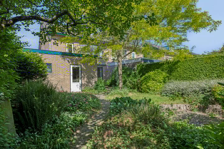 Foto 31 van Dorpsplein 15