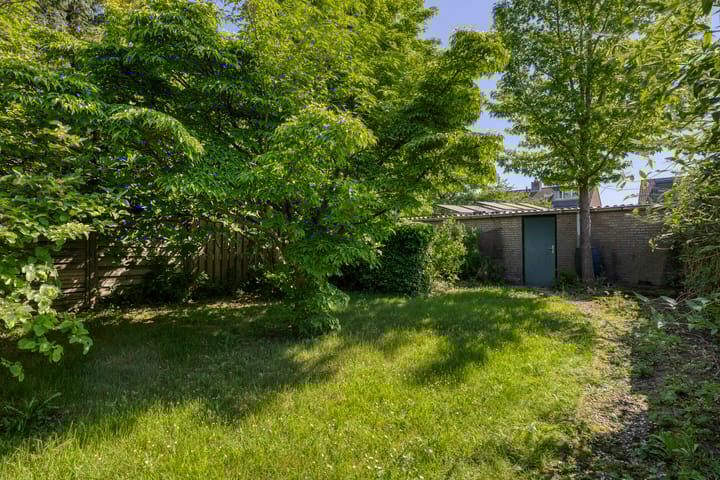 Foto 35 van Dorpsplein 15