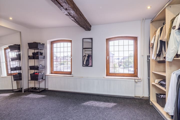 Photo 24 of Schoolstraat 1