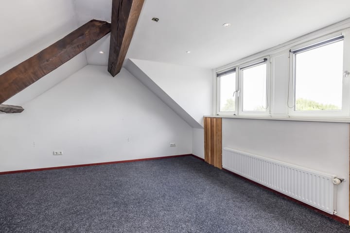 Photo 34 of Schoolstraat 1