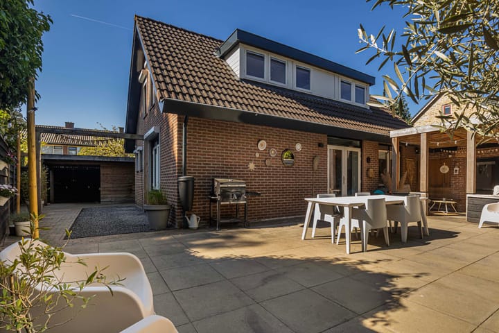 Foto 32 van Van Galenstraat 4