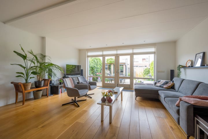 Foto 3 van Kompas 11