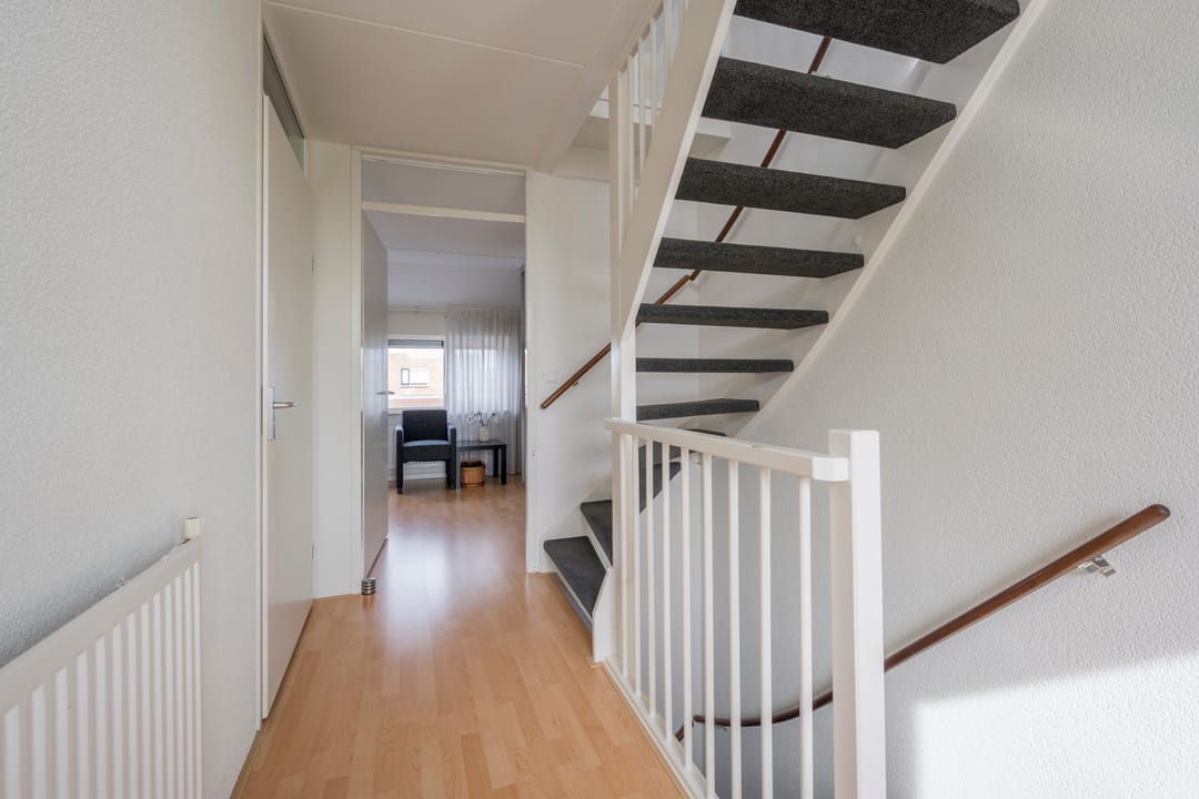 Photo 11 of Kompas 11