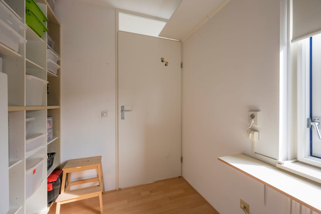 Photo 16 of Kompas 11