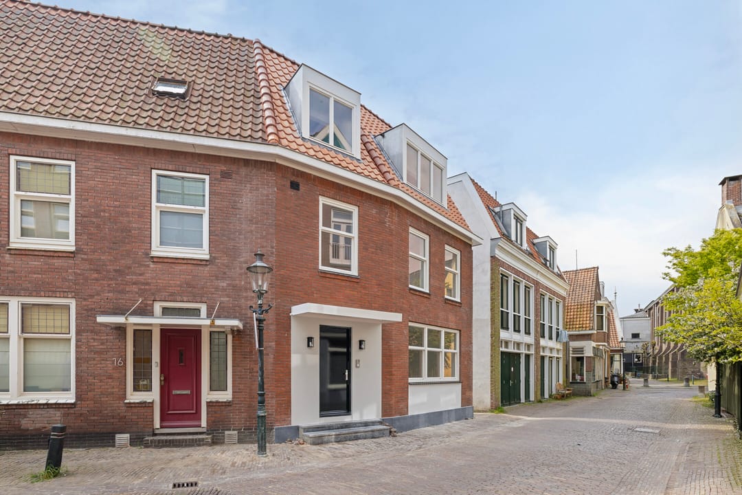 Foto 1 van Zuiderkerkstraat 14