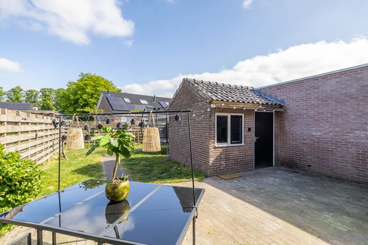 Foto 3 van Merelstraat 16