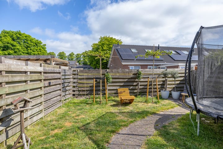 Foto 8 van Merelstraat 16