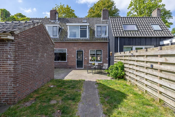 Foto 10 van Merelstraat 16