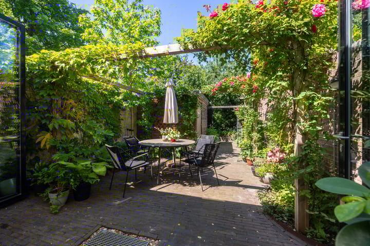 Foto 9 van Bekkerstraat 18