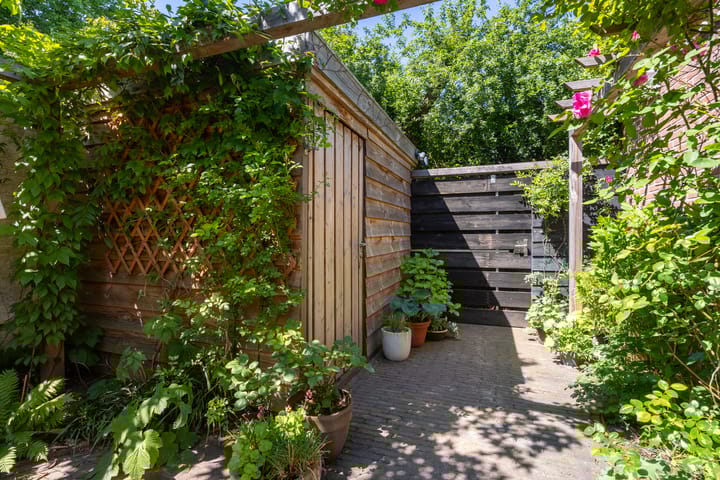 Foto 10 van Bekkerstraat 18