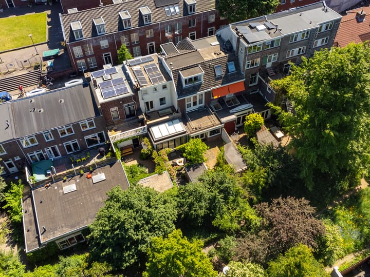 Foto 38 van Bekkerstraat 18