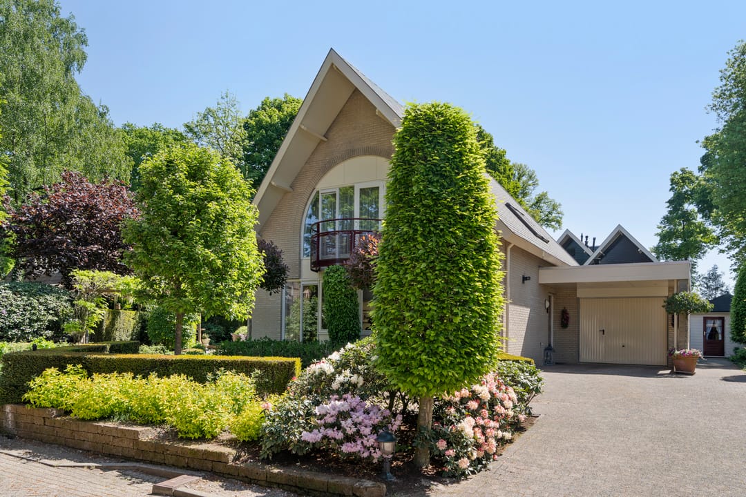 Foto 1 van Molenparkweg Oost 8