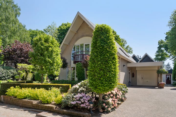 Foto 1 van Molenparkweg Oost 8