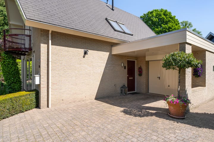 Foto 4 van Molenparkweg Oost 8