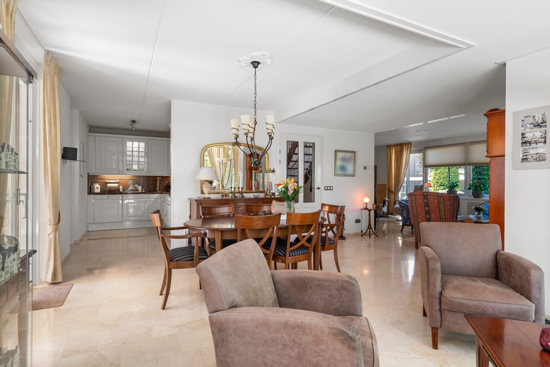 Foto 7 van Molenparkweg Oost 8