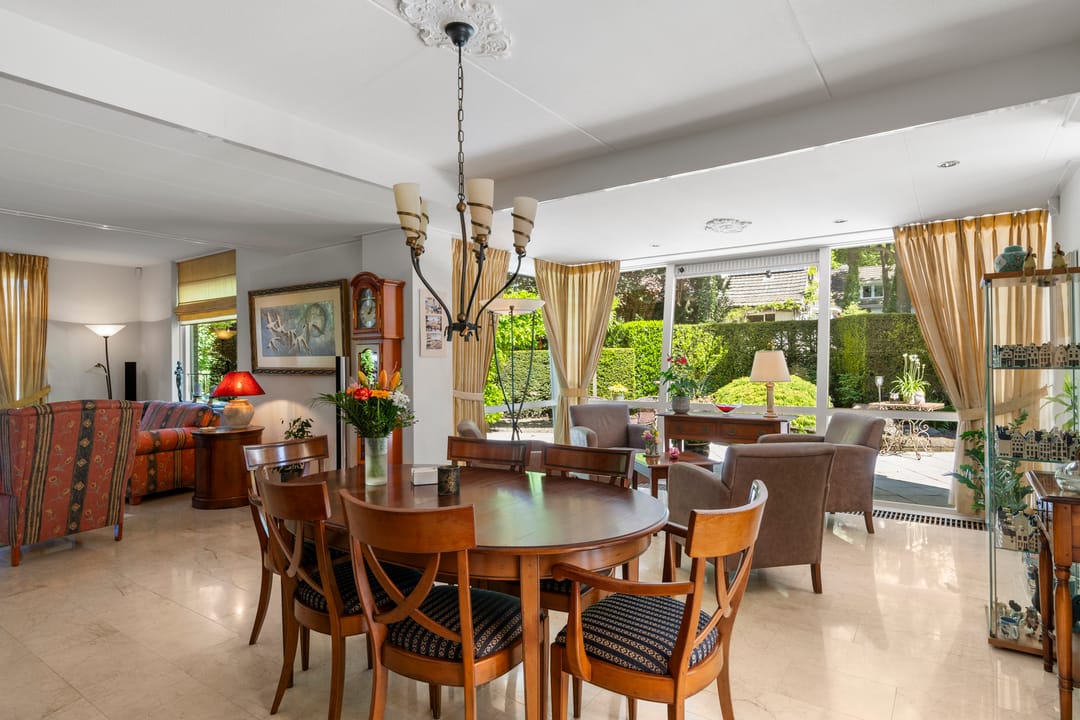 Foto 8 van Molenparkweg Oost 8