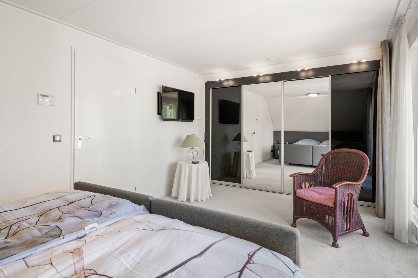 Foto 25 van Molenparkweg Oost 8