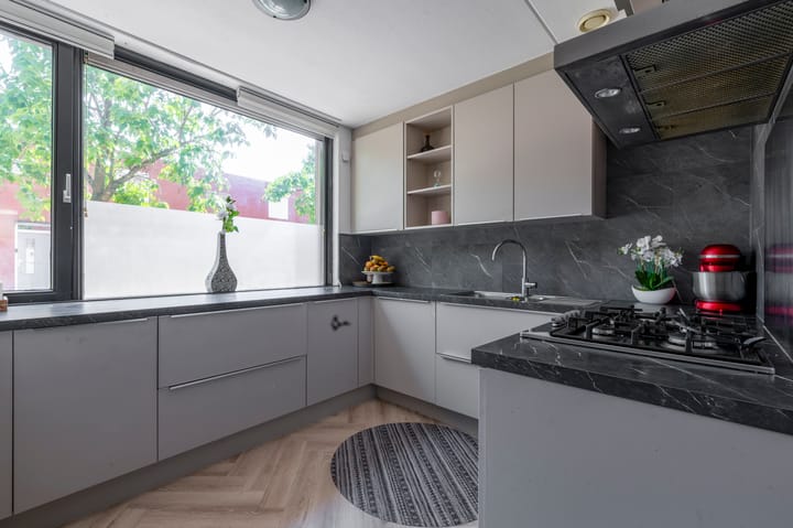 Foto 6 van Von Flotowstraat 23