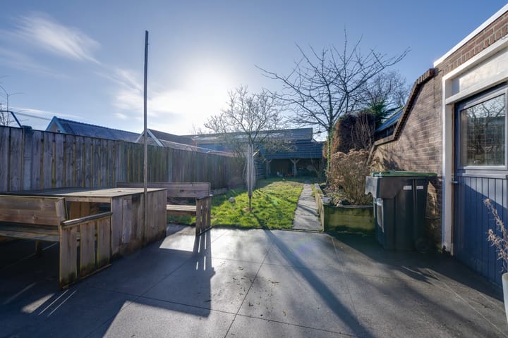 Foto 32 van Spoorstraat 78