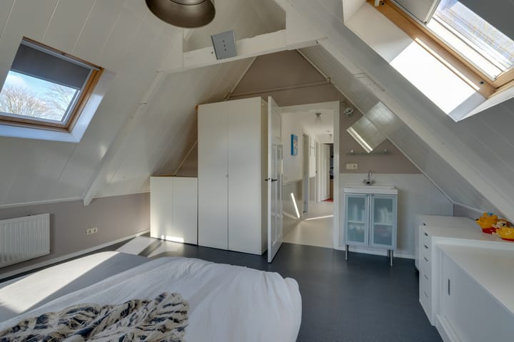 Foto 42 van Spoorstraat 78