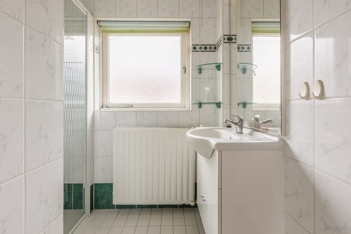 Photo 17 of Jadestraat 45