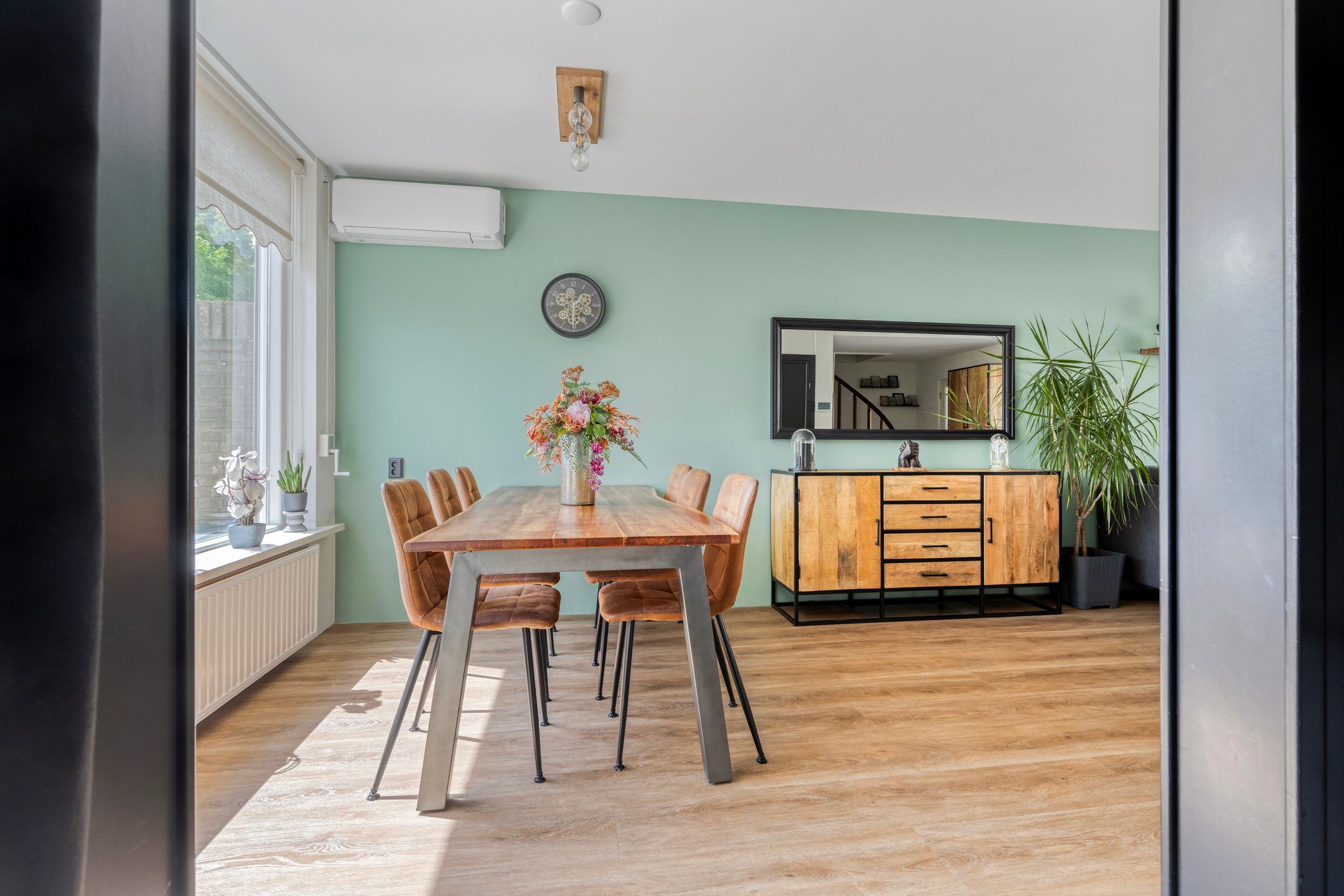 Foto 6 van Antonie Genietsplein 6