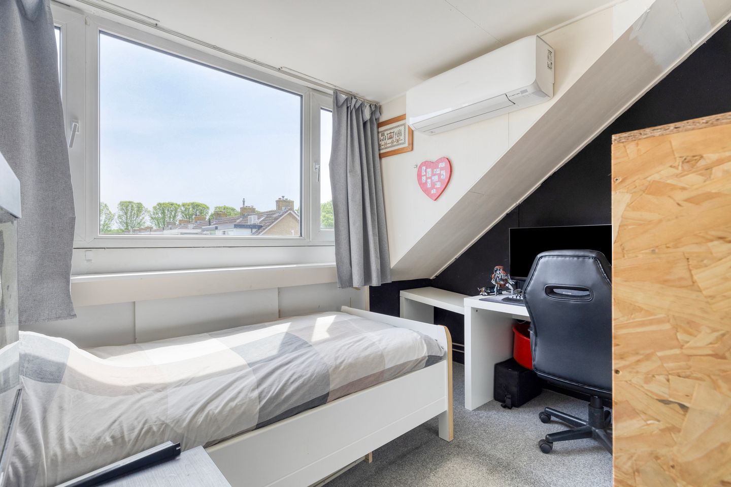 Foto 19 van Antonie Genietsplein 6