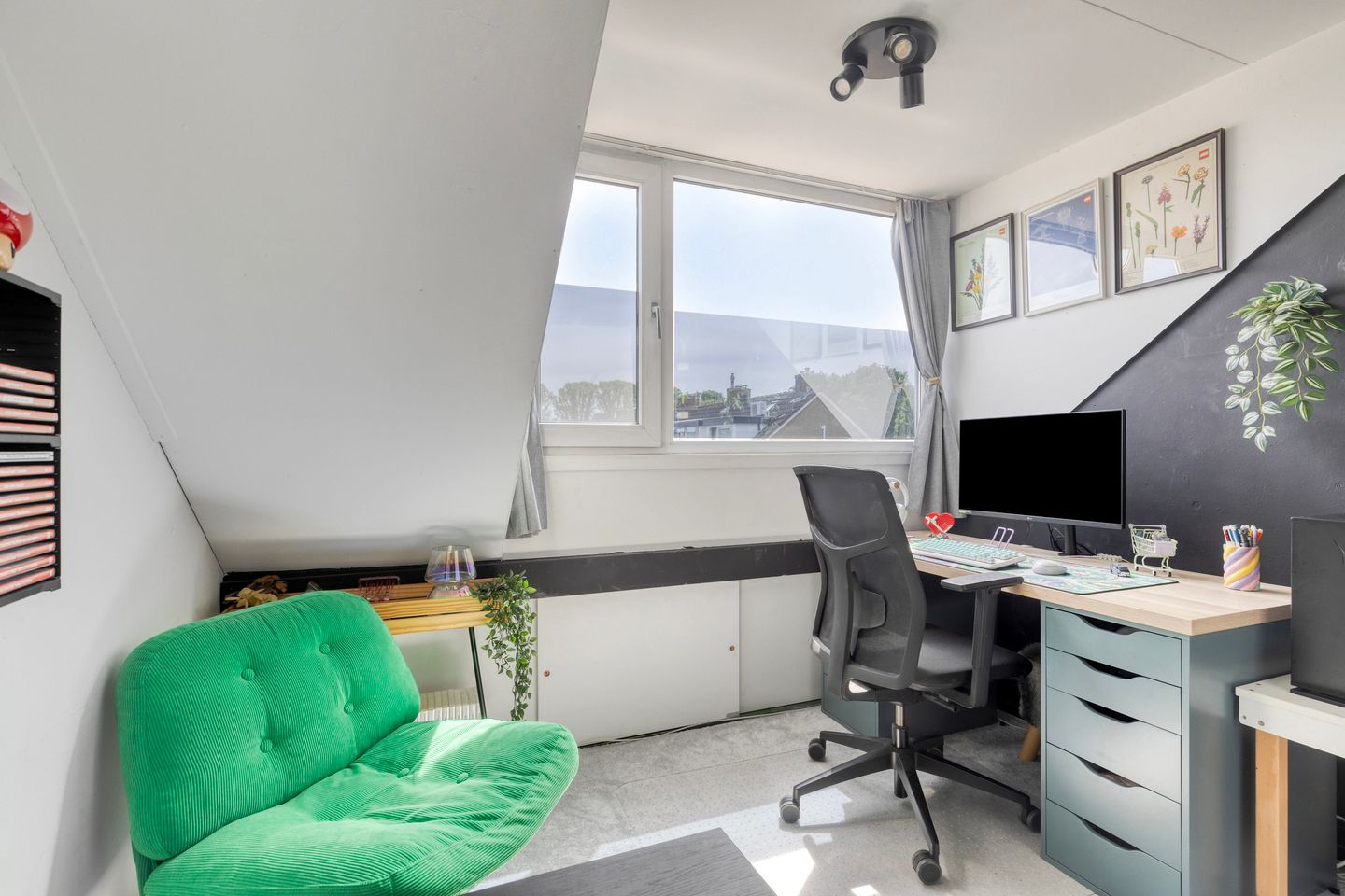 Foto 20 van Antonie Genietsplein 6