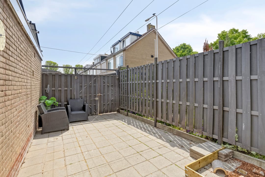 Foto 23 van Antonie Genietsplein 6