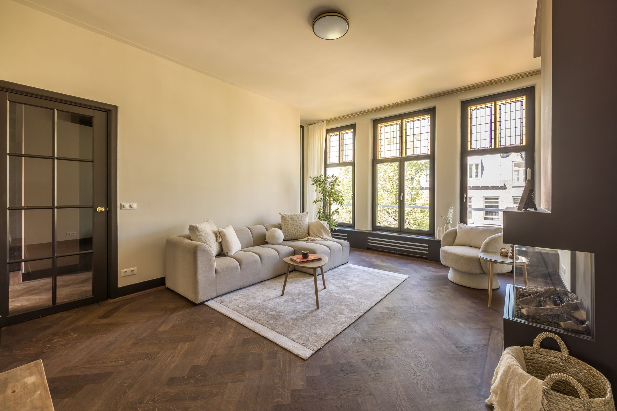 Photo 3 of Frans van Mierisstraat 47-D