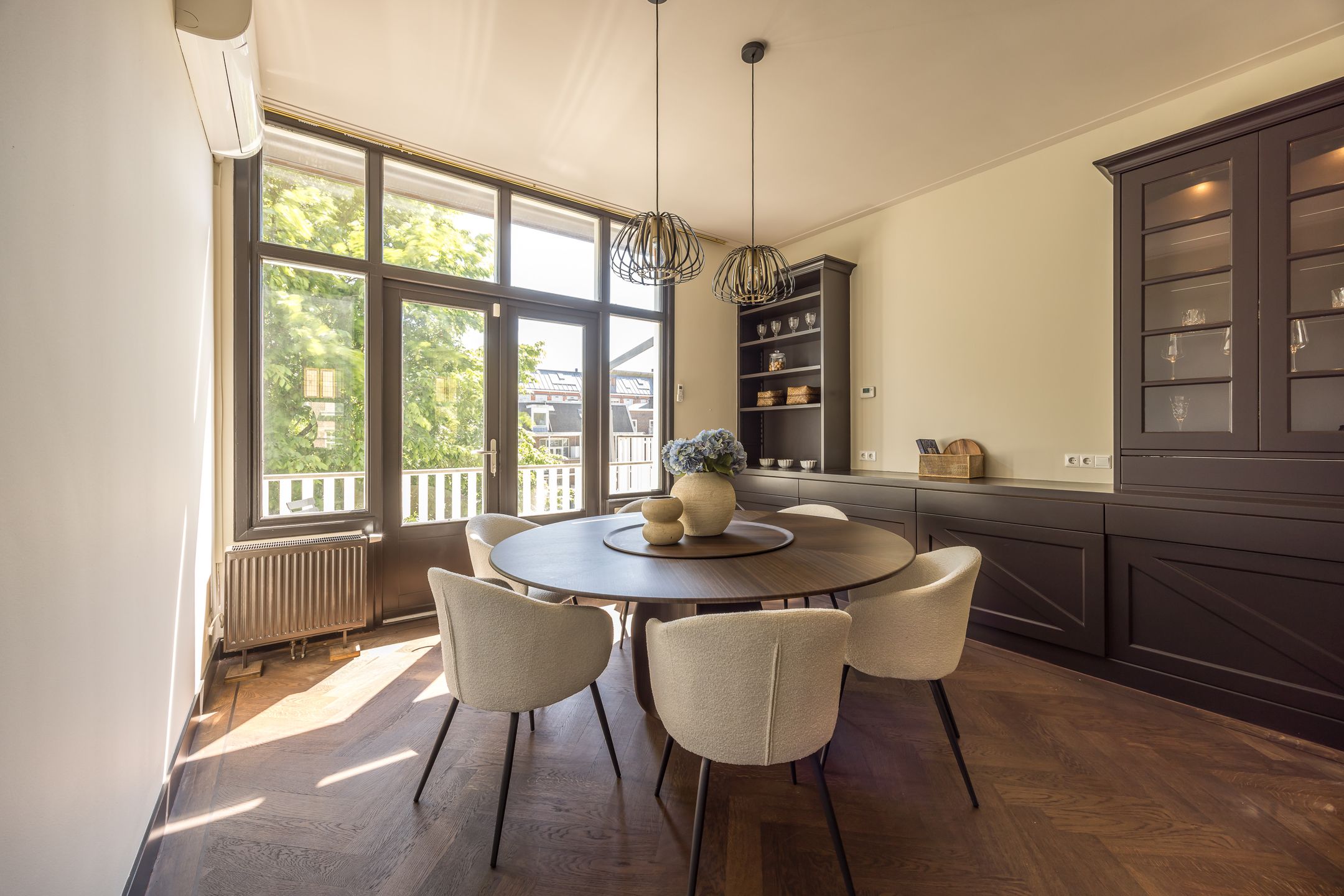 Photo 6 of Frans van Mierisstraat 47-D