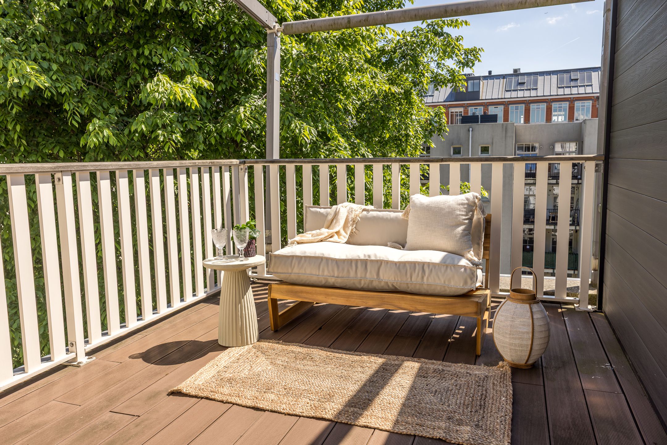 Photo 12 of Frans van Mierisstraat 47-D