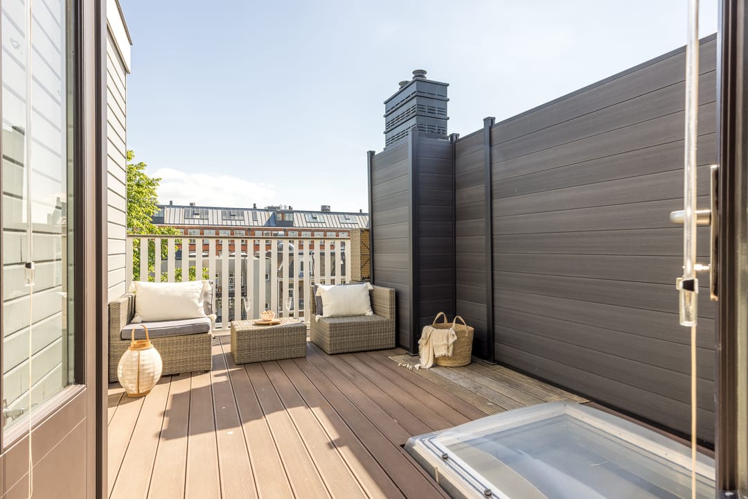 Photo 13 of Frans van Mierisstraat 47-D