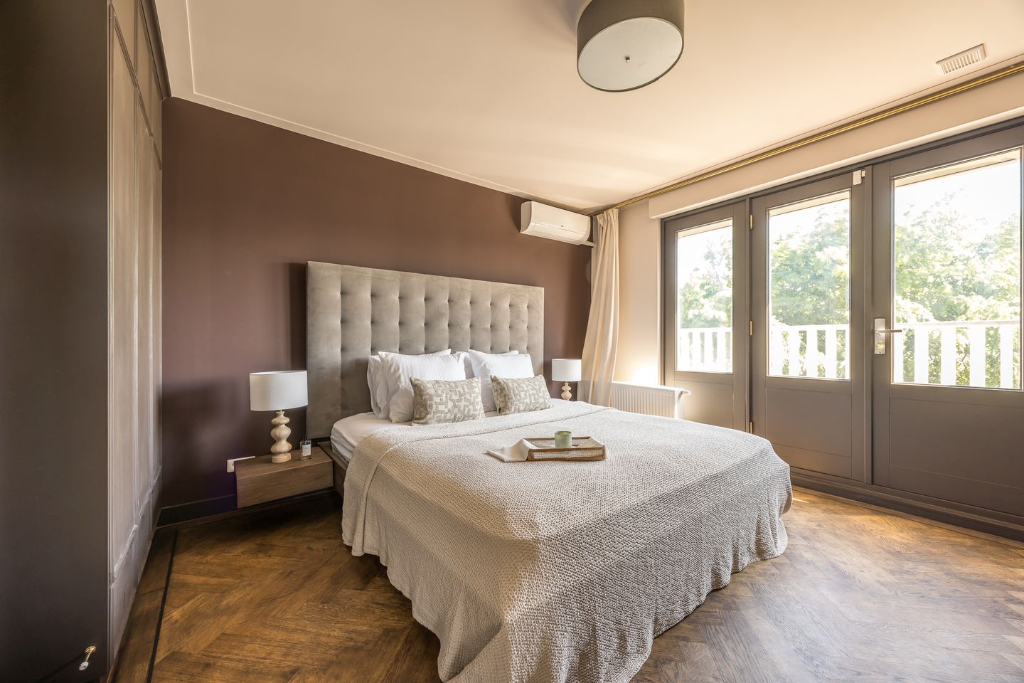 Photo 20 of Frans van Mierisstraat 47-D