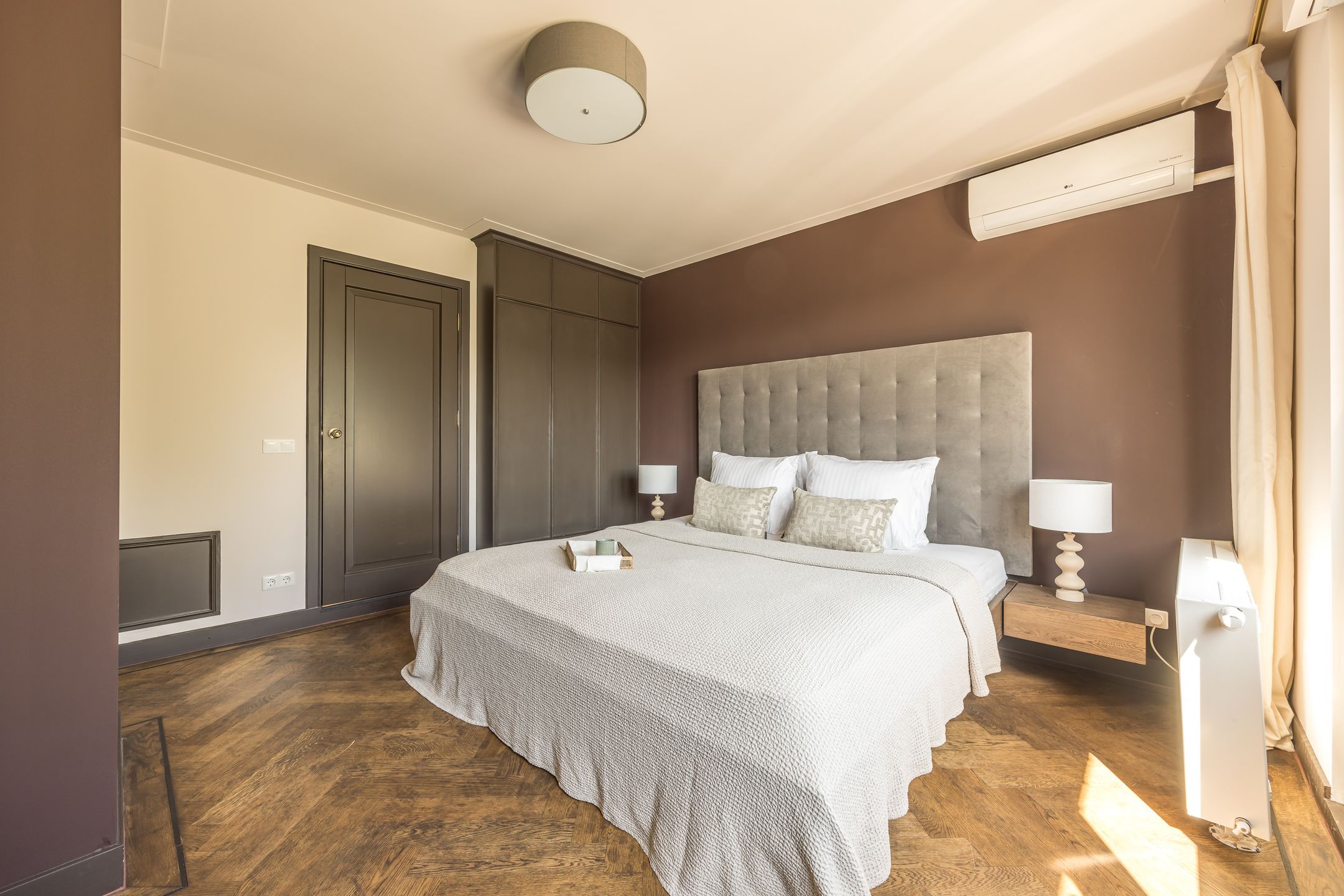 Photo 21 of Frans van Mierisstraat 47-D