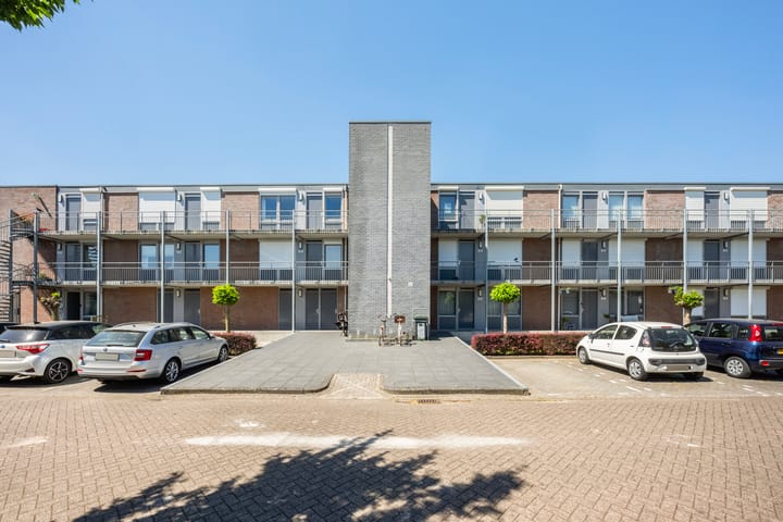 Photo 4 of Van Nispensingel 141