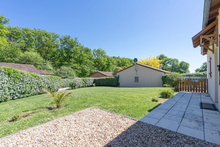 Foto 24 van Le Bois Senis 52