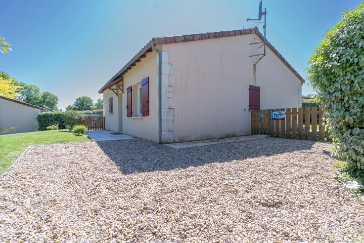 Foto 26 van Le Bois Senis 52