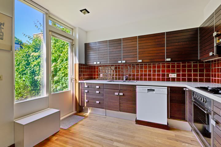 Photo 7 of Majoor Fransstraat 33