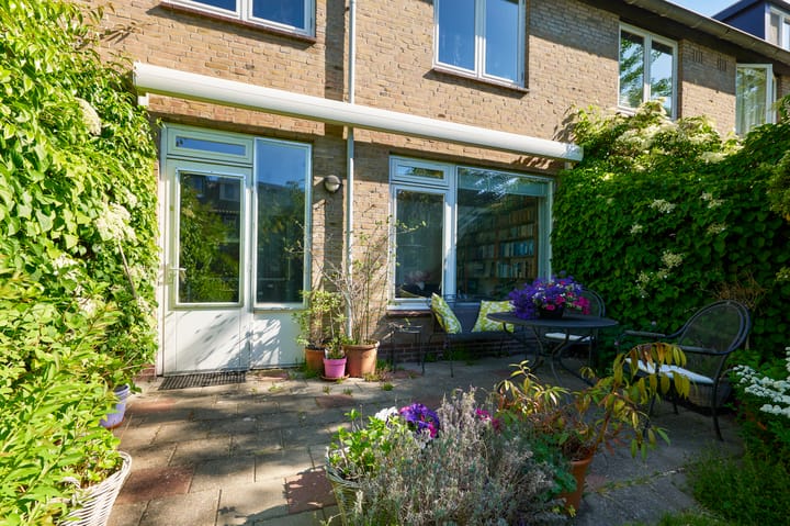 Photo 10 of Majoor Fransstraat 33