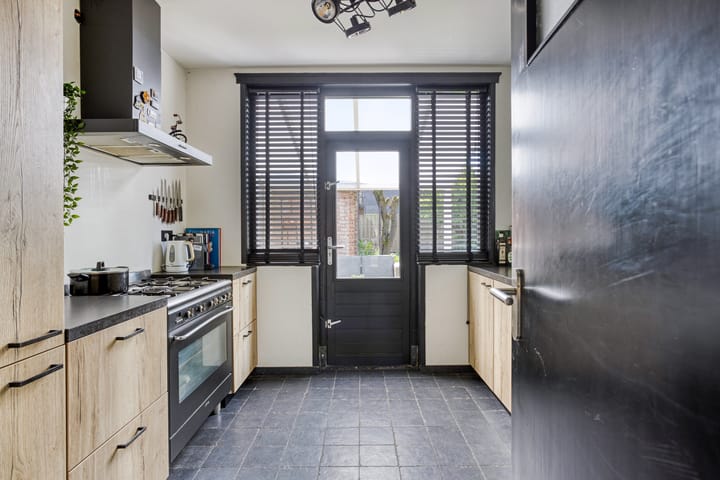 Foto 8 van Commandeurstraat 27