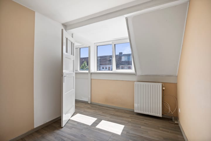 Foto 16 van Rijnstraat 8