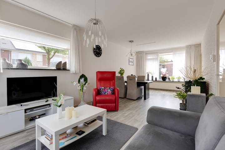 Foto 2 van Bernard van Meursstraat 24